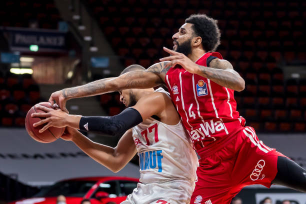 他不仅是一 他不仅是一