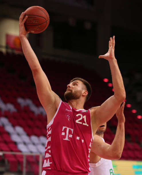 网响宣告了 网响宣告了