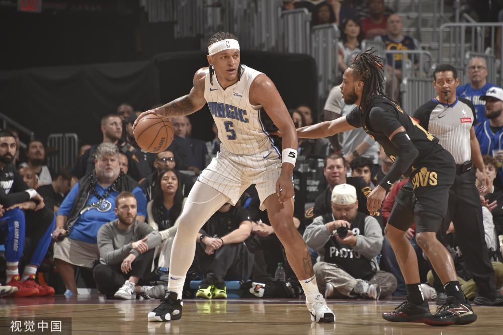 综合来看 综合来看