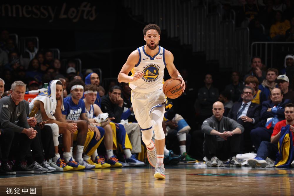 她率领的队 她率领的队